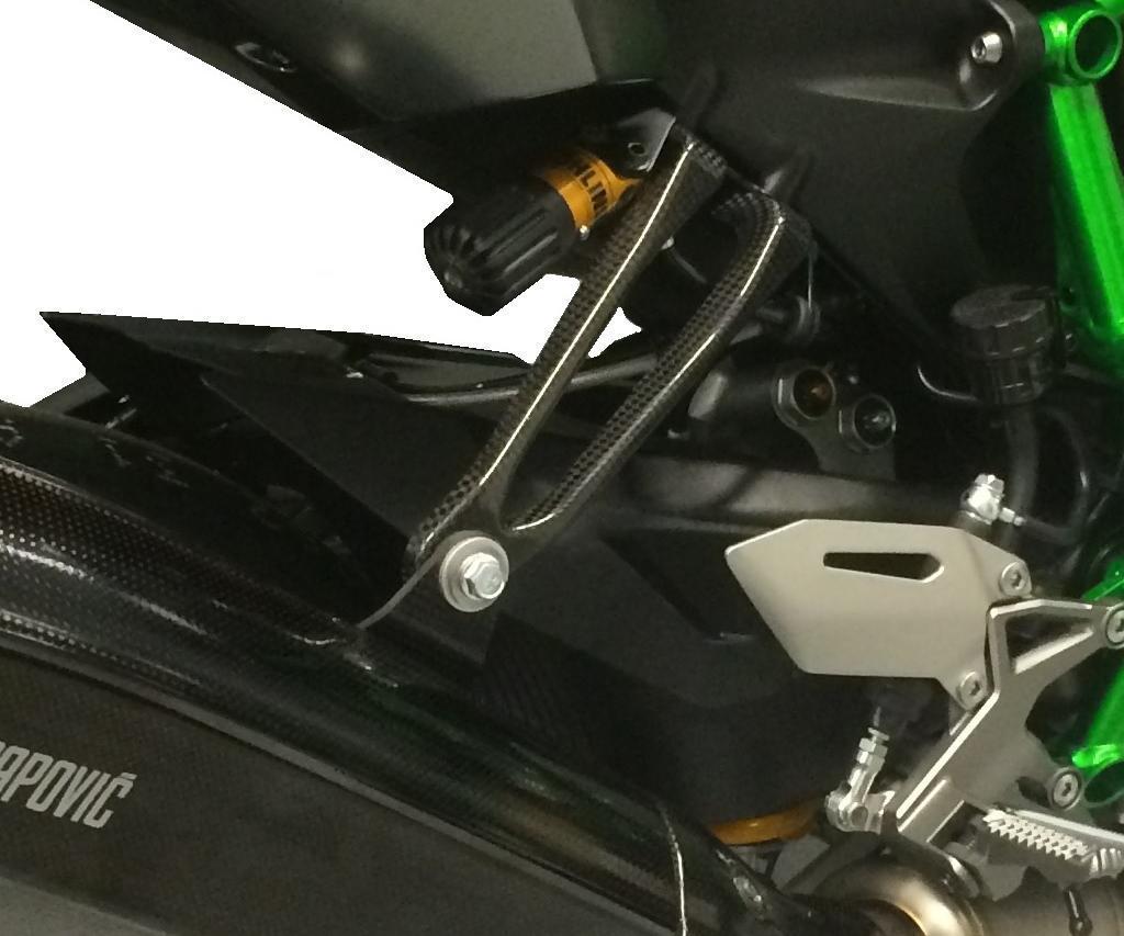 Mounting bracket for bike with Ohlins RR shock