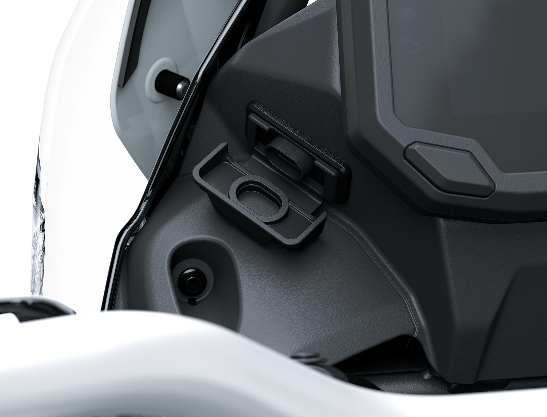 USB-C Socket (KLE500/SE)